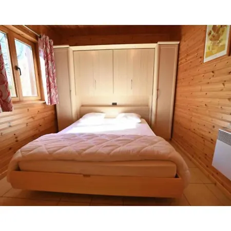 Dom wakacyjny Cozy In With Sauna La-Roche-en-Ardenne