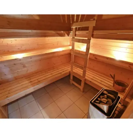 Dom wakacyjny Cozy In With Sauna